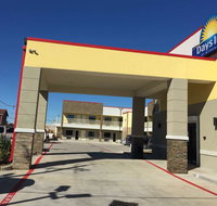 Days Inn by Wyndham Freeport - Accommodation Los Angeles
