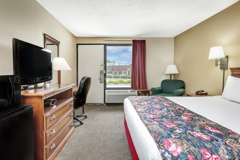 Days Inn By Wyndham Galleria-Birmingham - thumb 1
