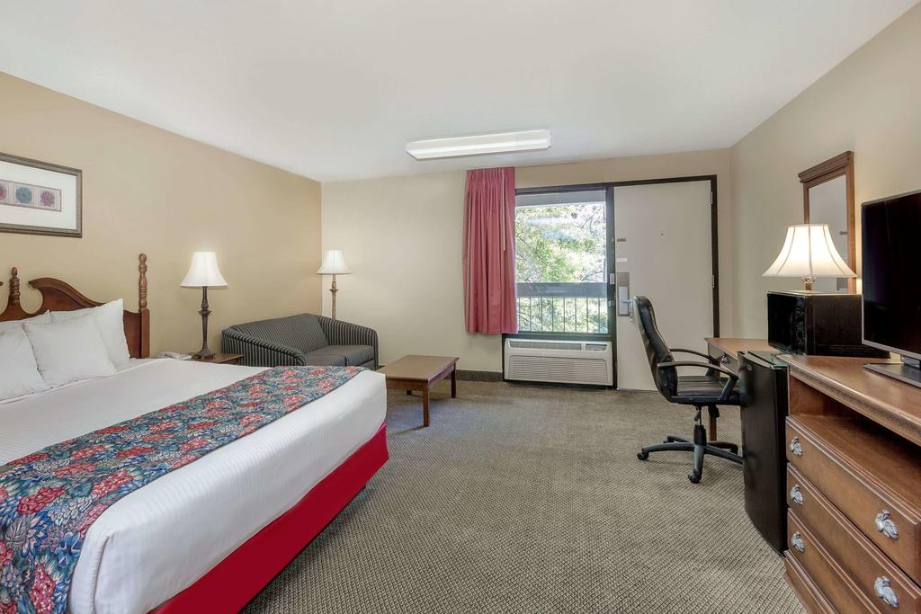Days Inn By Wyndham Galleria-Birmingham - thumb 2