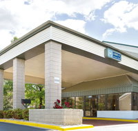 Days Inn by Wyndham Galleria-Birmingham - Accommodation Los Angeles