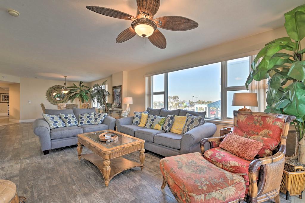 Daytona Beach Seaside Condo With Pools, Hot Tubs - thumb 3