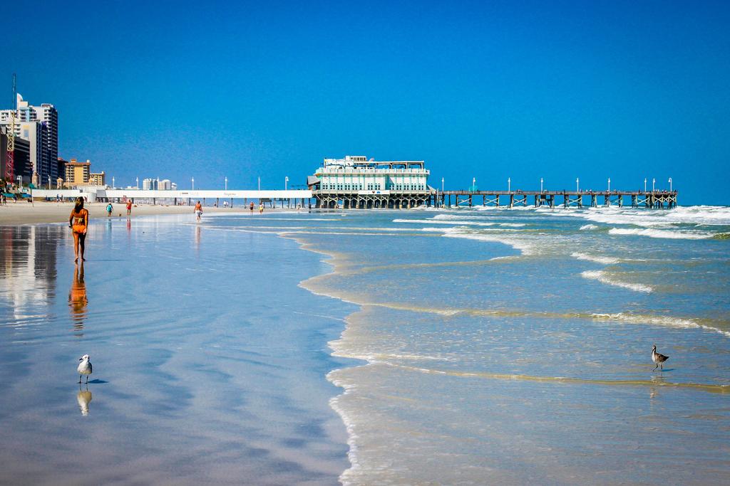 Daytona Beach Shores Condos - thumb 2