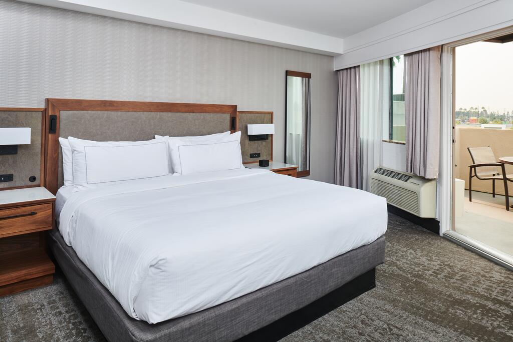 Doubletree By Hilton Fullerton - thumb 1