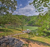 Douglas Lake Cabin with Dock - 25 Mi to Pigeon Forge - Accommodation Los Angeles