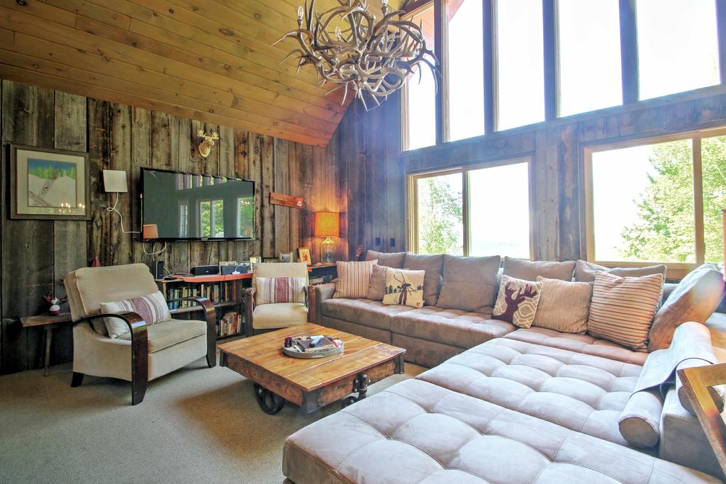 East Burke House - 2 Mins To Kingdom Bike Trails! - thumb 3