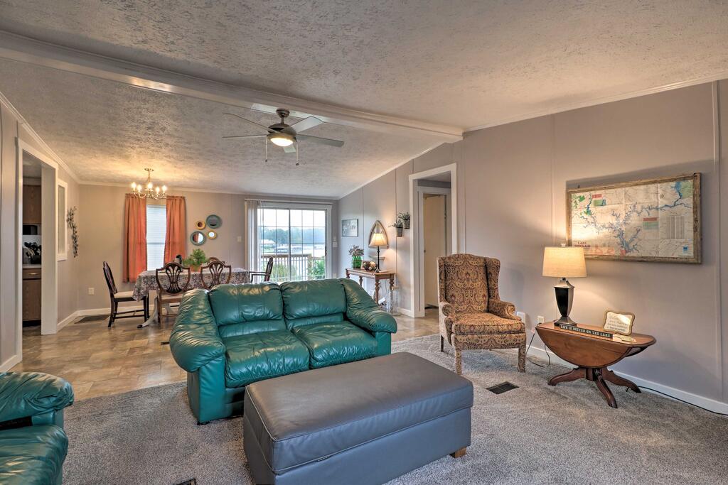 Eatonton Home With Dock & Lake Sinclair Views! - thumb 2