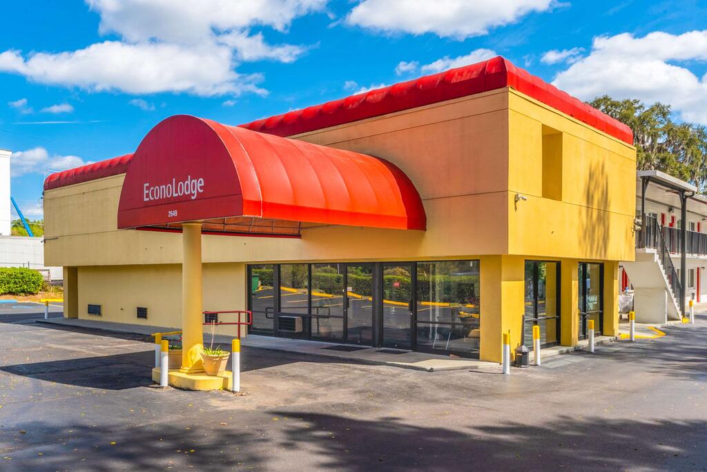 Econo Lodge University - thumb 2