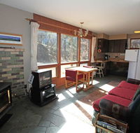 Electra Lake - 761 Spruce Mesa Home - Accommodation Los Angeles