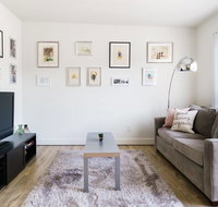 Enjoy Best of LA & Beaches from Chic Art & Design Apartment // ARTBNB! - Accommodation Los Angeles
