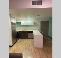 Entire 2 Bedroom Apartment, by University - Accommodation Los Angeles