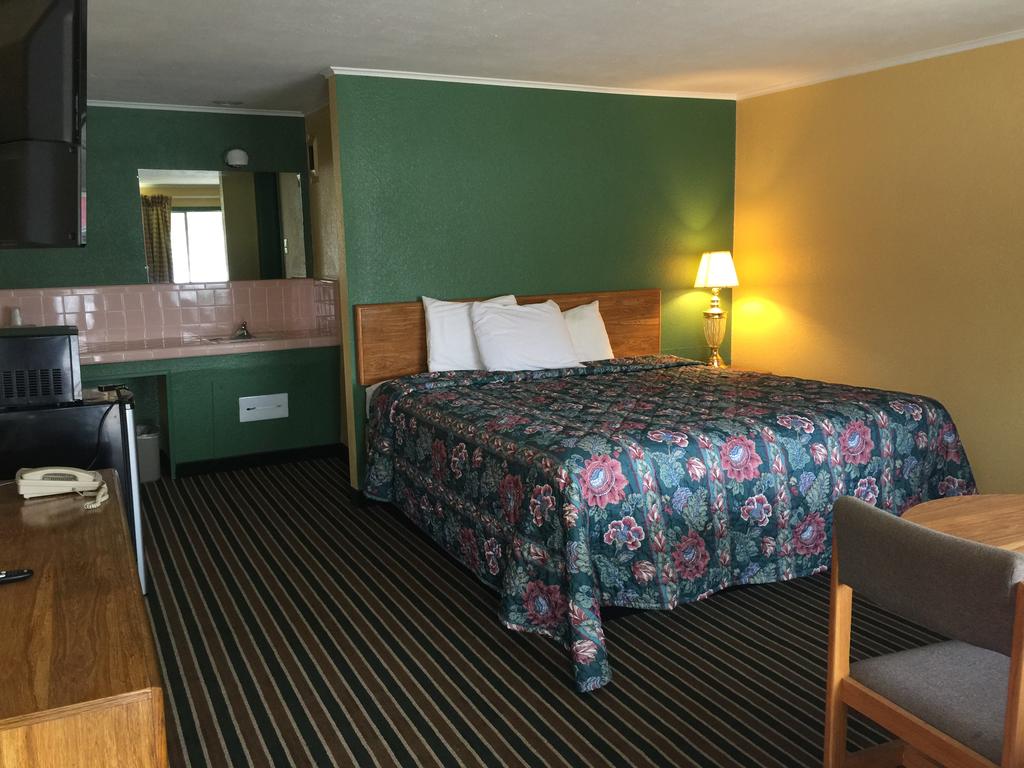 Family Budget Inn Harrison - thumb 1