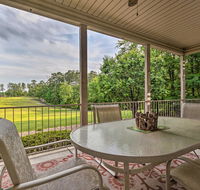 Family House on Golf Course with Patio & Grill! - Accommodation Los Angeles