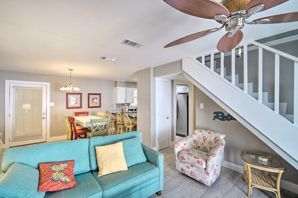 Family-Friendly Beachside Condo, 3 Mi To Pier - thumb 0