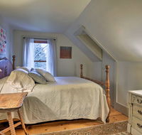 Farmhouse - 7 Mi to Craftsbury Outdoor Center - Accommodation Los Angeles