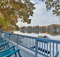 Football Fans Lake Retreat - 5 Mins to Gillette - Accommodation Los Angeles