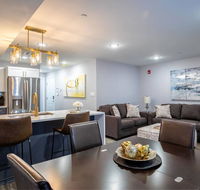 Great for tourists. 88 Walk score. Brand New. - Accommodation Los Angeles