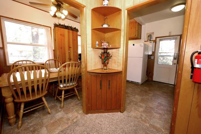 Green Cabin In Big Bear Lake - thumb 3