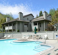 Greyhawk Condominiums Warm Springs, Great Location for Bike and Ski - Accommodation Los Angeles