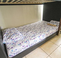 Guest House Pia - Accommodation Los Angeles