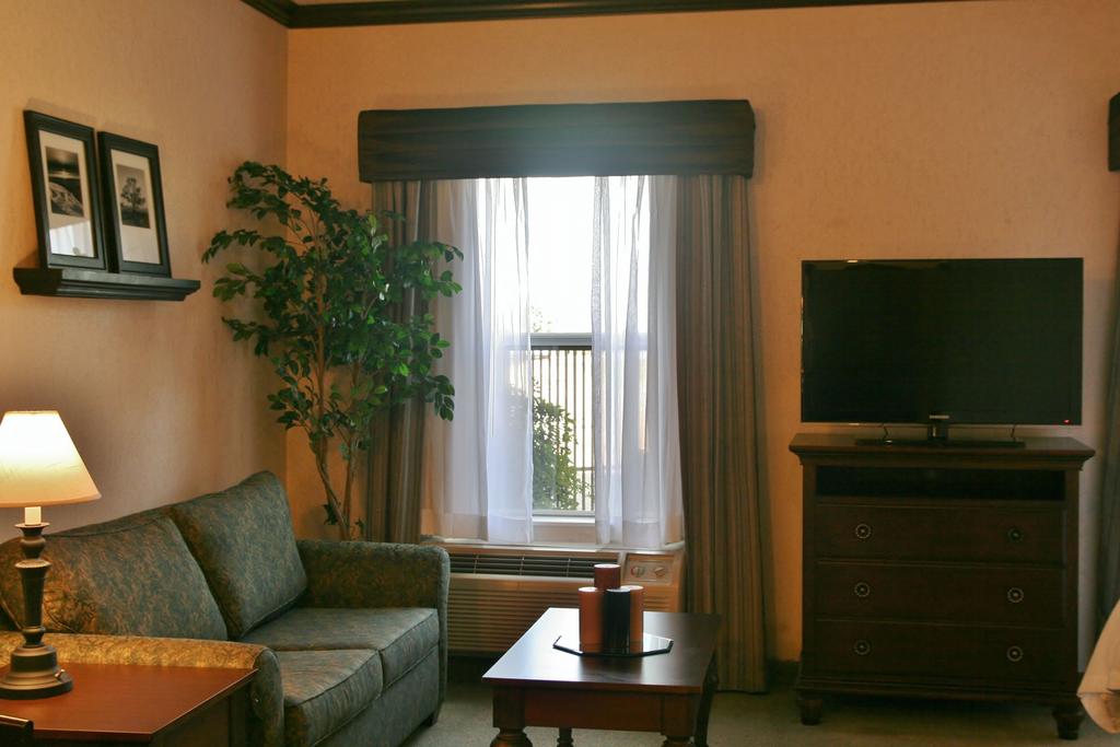 Hampton Inn And Suites Lufkin - thumb 2