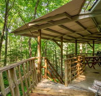 Hanging Around - Accommodation Los Angeles