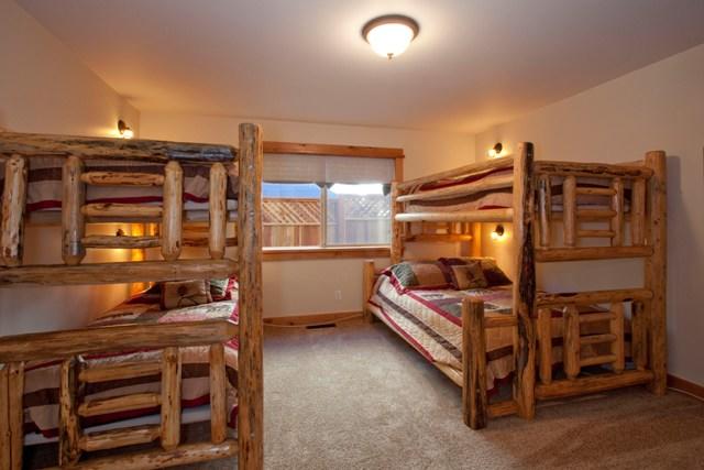 Hill Kings Beach Rental Cabin - thumb 2