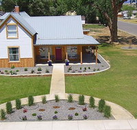 Historic Mustang House - Accommodation Los Angeles