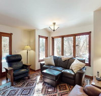 Home on the Crystal River - Accommodation Los Angeles