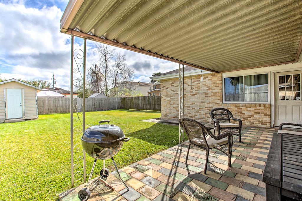Home With Porch And Grill, 4 Mi To French Quarter - thumb 1
