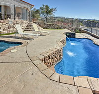Home with Seasonal Pool&Spa-5 Mi to Laughlin Casinos! - Accommodation Los Angeles
