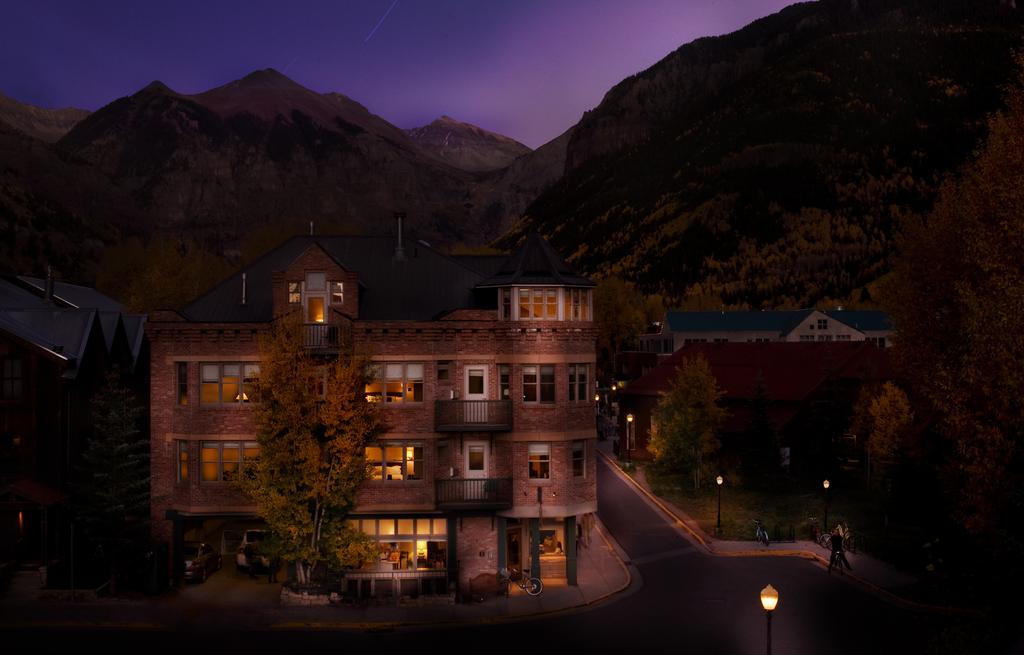 Hotel Columbia - thumb 3