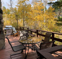 Into the Woods Cabin - Accommodation Los Angeles