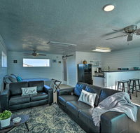 Inviting Studio -  Mile to Surfside Beach! - Accommodation Los Angeles