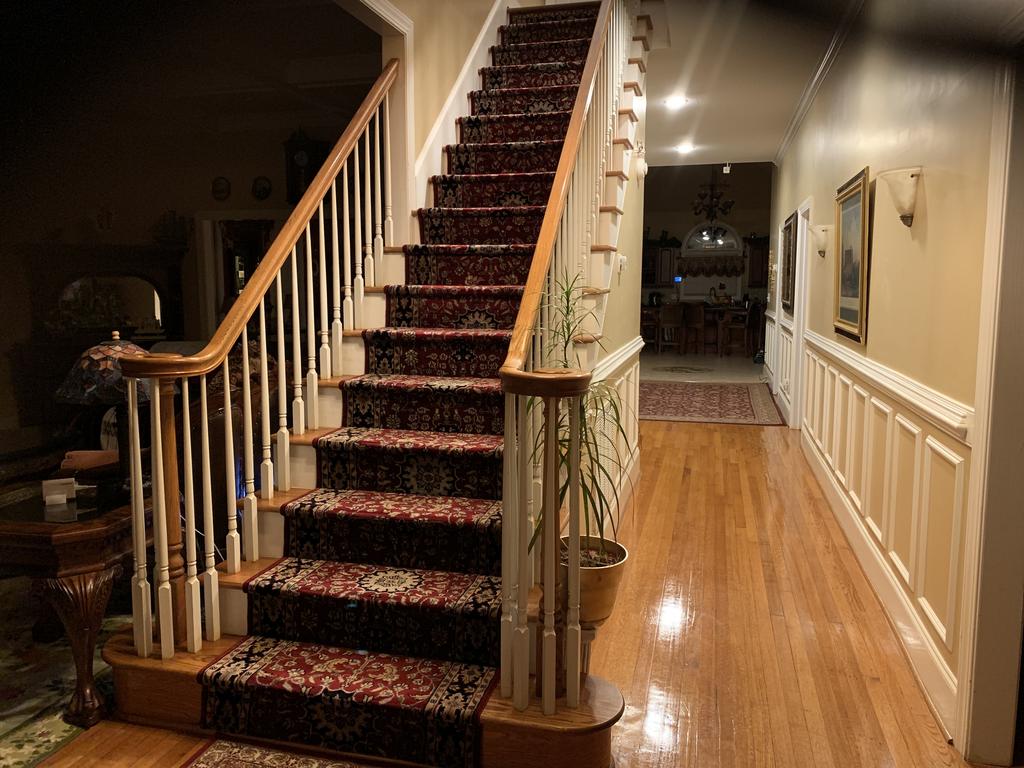 JJs Majestic Home - thumb 2