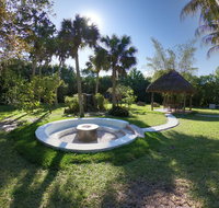 JUPITER WATERFALLS - NEWLY UPDATED - TIKI HUT FIRE PIT KITCHEN POOL HEATER and MORE - Accommodation Los Angeles