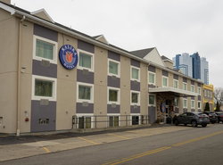 Kalika Hotel