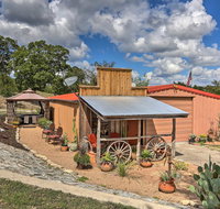 Kerrville Studio - Mins to River  Wineries - Accommodation Los Angeles