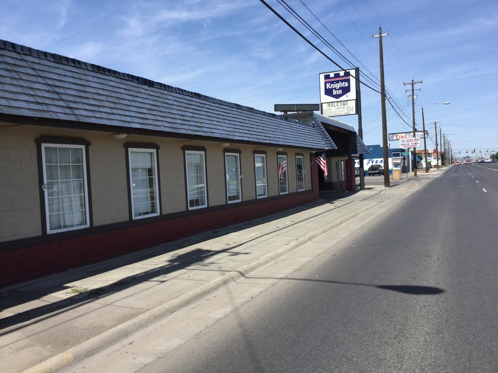 Knights Inn Hermiston - thumb 2