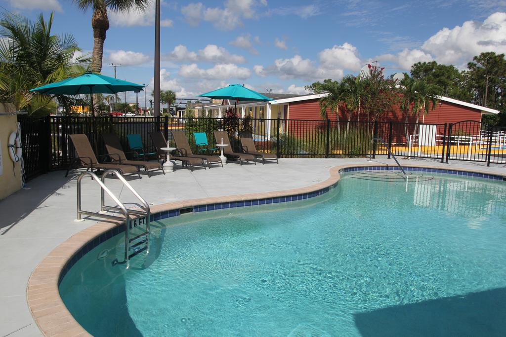Knights Inn Punta Gorda - thumb 2