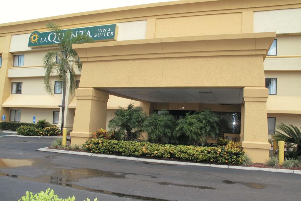 La Quinta By Wyndham Tampa Brandon West - thumb 0