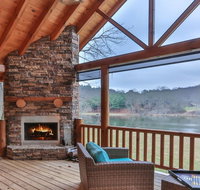 Lady of the Lake - Accommodation Los Angeles