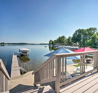 Lake George Cottage with Dock, Fire Pit & Kayaks - Accommodation Los Angeles