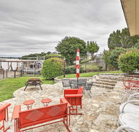Lake Granbury Home with Gas Grill, Boat Tie & Patio! - Accommodation Los Angeles