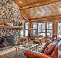 Lakefront Cabin - 11 Mi to Downtown Shops  Dining - Accommodation Los Angeles