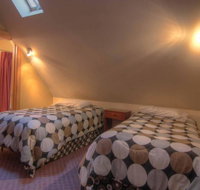 Landmark House - Accommodation Los Angeles