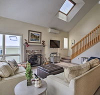 Large Ski-In and Out Black Mountain Abode with Fireplace! - Accommodation Los Angeles