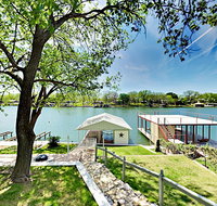 Lbj Lake House Home - Accommodation Los Angeles
