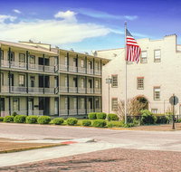 Lee House Inn - Accommodation Los Angeles