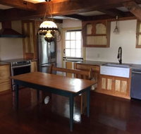 Lisa House A Unique Retreat - Accommodation Los Angeles