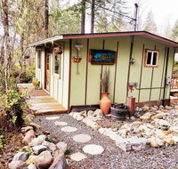 Little Cabin on Big Creek min to Mt Rainier - Accommodation Los Angeles